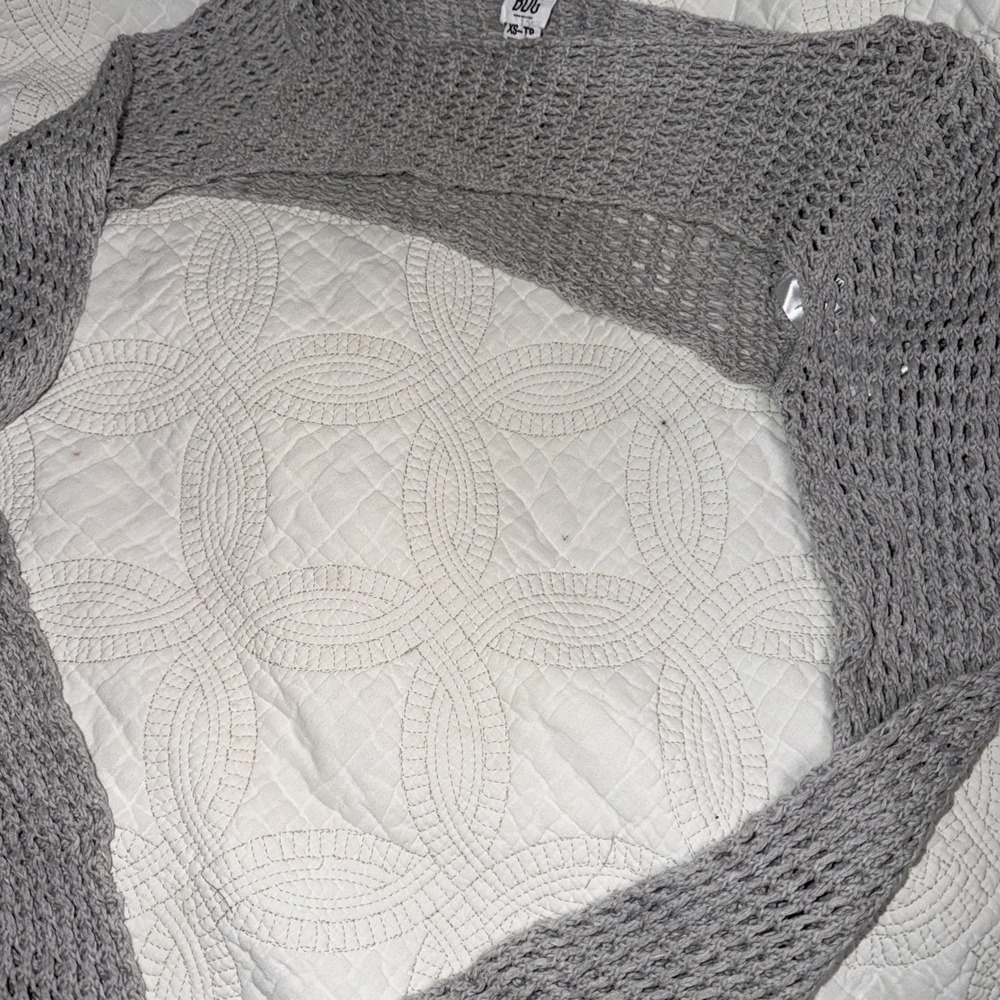 BDG Women's Size XS Gray Crochet Shrug Bohemian Festival Sleeve Top